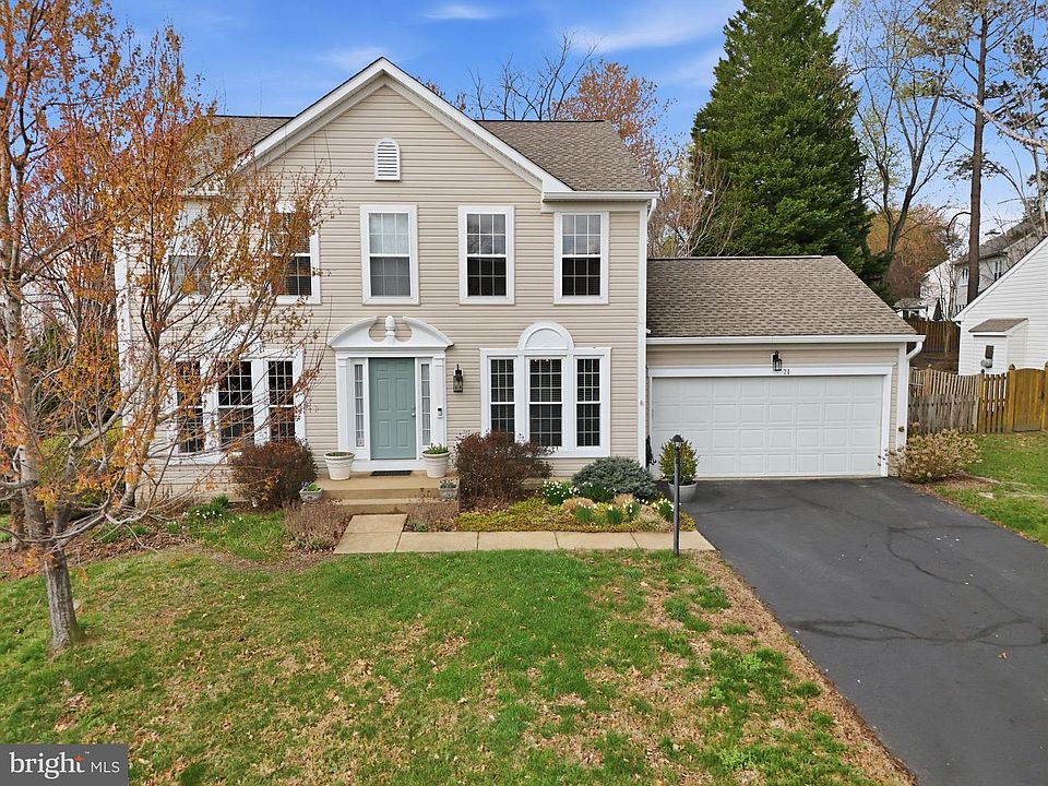 1st image of 71 Brittany Ln