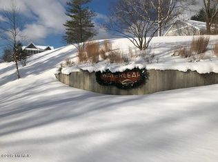3643 Lake Birch St NE, Grand Rapids, MI 49525