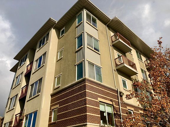 Bright and sunny 2nd floor unit