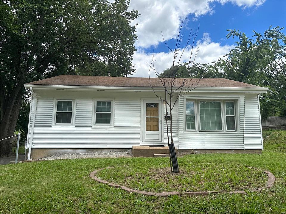 1st image of 4320 Russet Dr