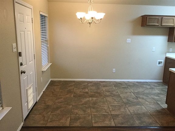 4th image of 1704 Audrey Dr