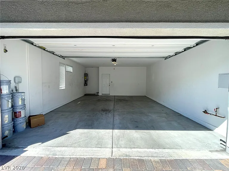 702 Cottonwood Hill Pl — Photo 36
