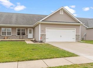 908 Gaynor Ave, Duncanville, TX 75137