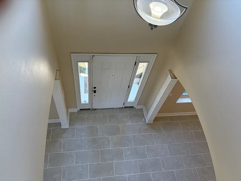 438 Palm Dr — Photo 11