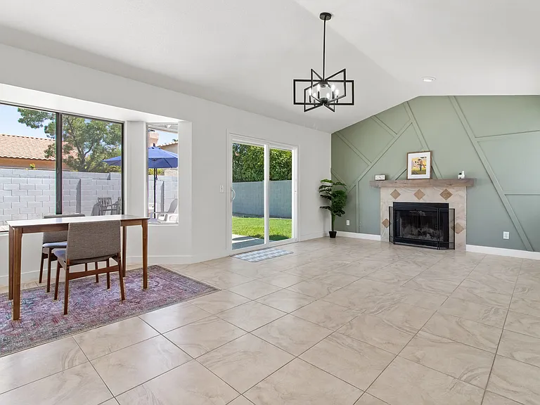 1436 E Kent Ave — Photo 30