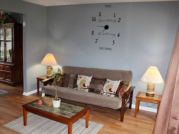 4th image of 1557 Claudia Ln