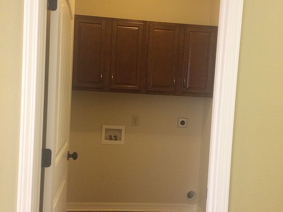 4th image of 2310 Saxony Blvd