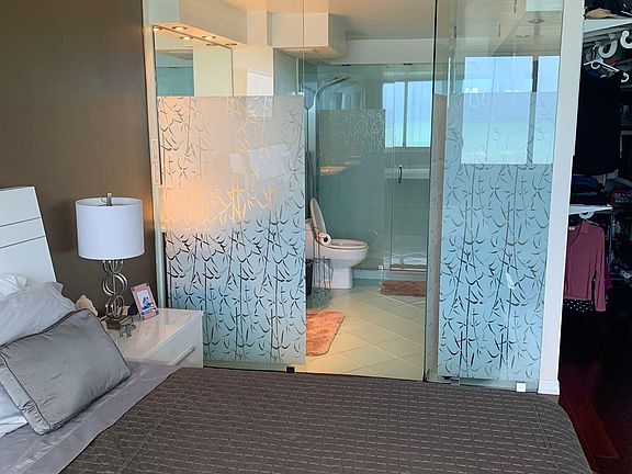 4th image of 7135 Collins Ave APT 636