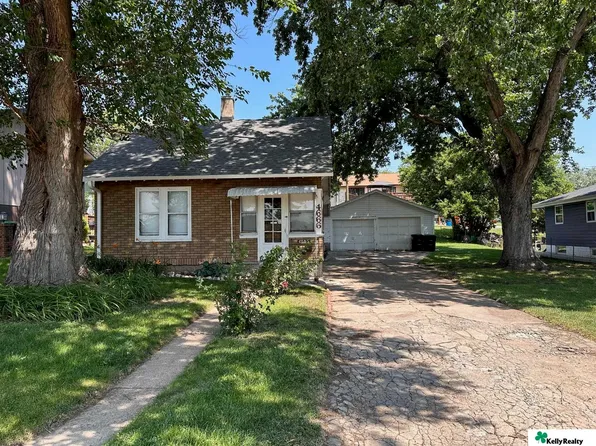 4666 O St, Omaha, NE 68117