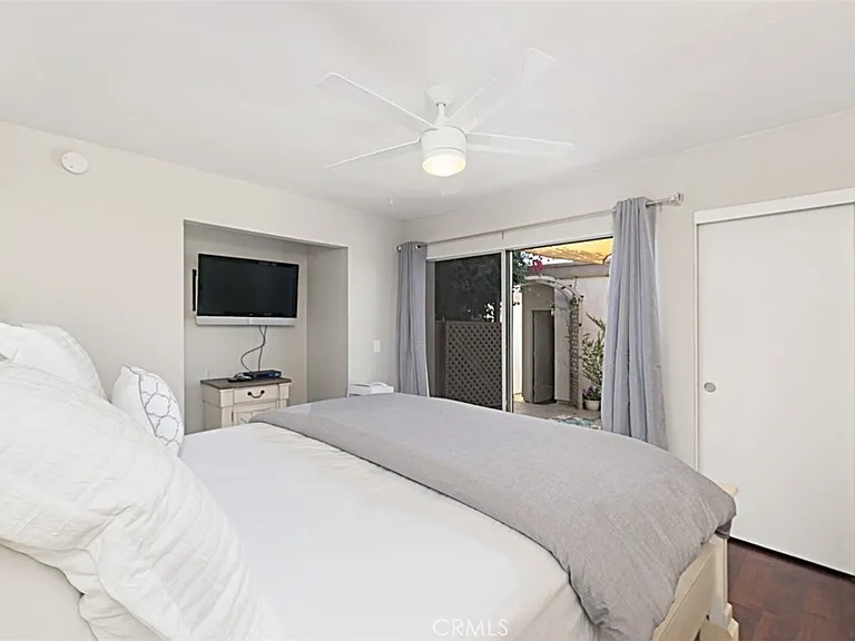712 Calle Divino — Photo 23