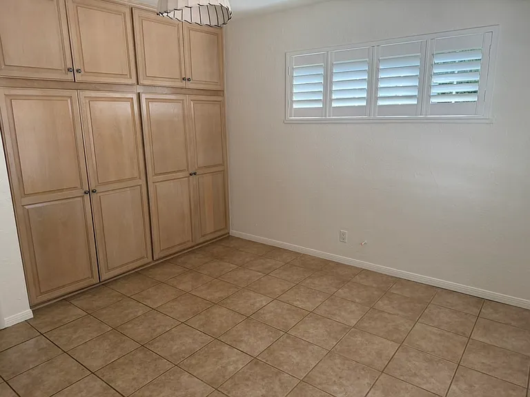 416 Aliso Ave — Photo 26