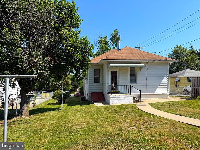 Listing photo 5