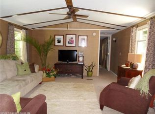 10 Feldspar Cir, Topsham, ME 04086