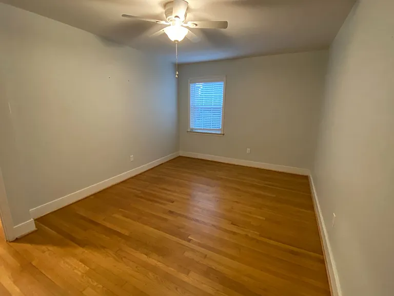 4030 Forest Hill Ave #8 — Photo 9