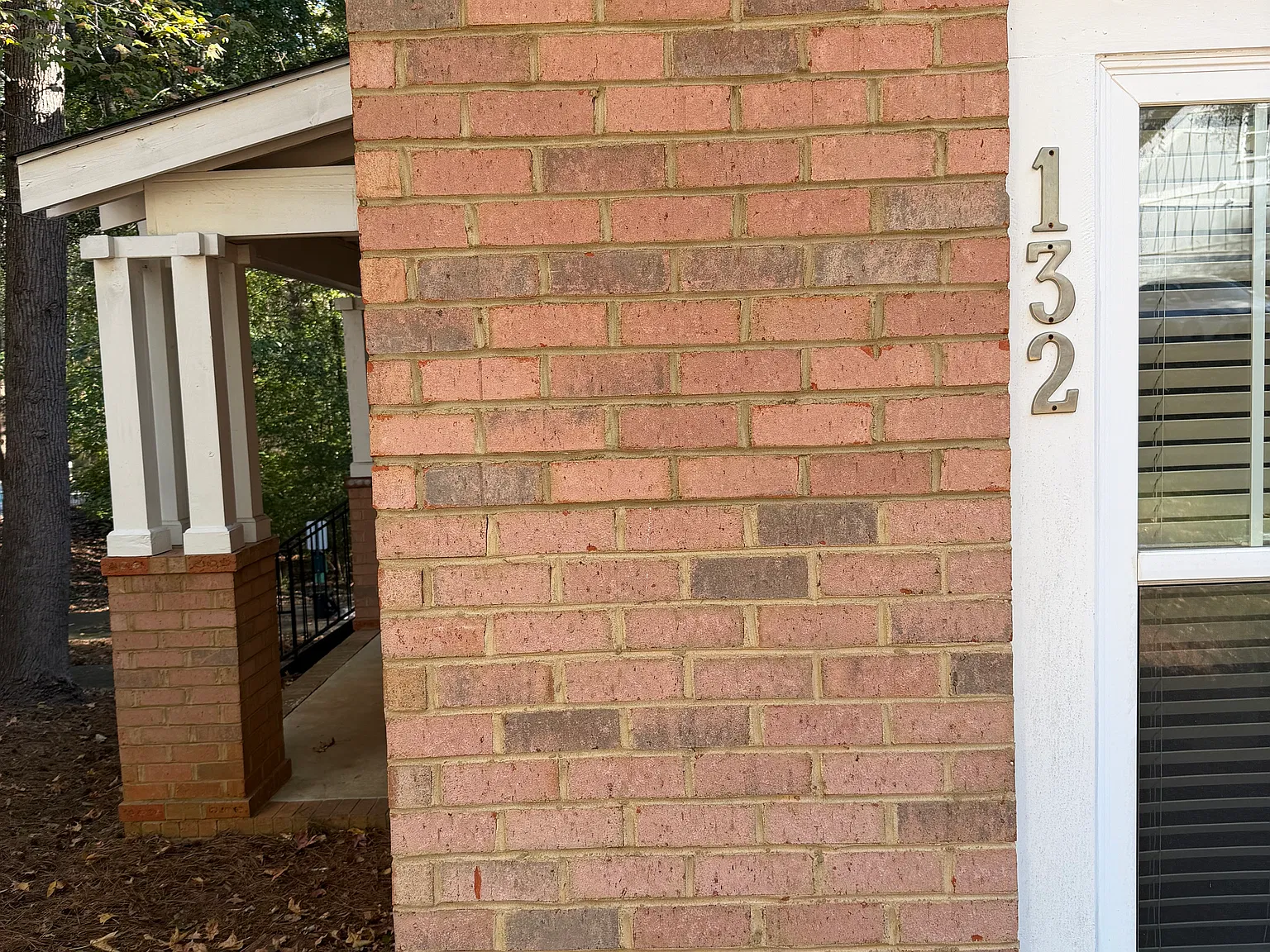 3 bed, 1296 sqft, $1,800 — Photo 3