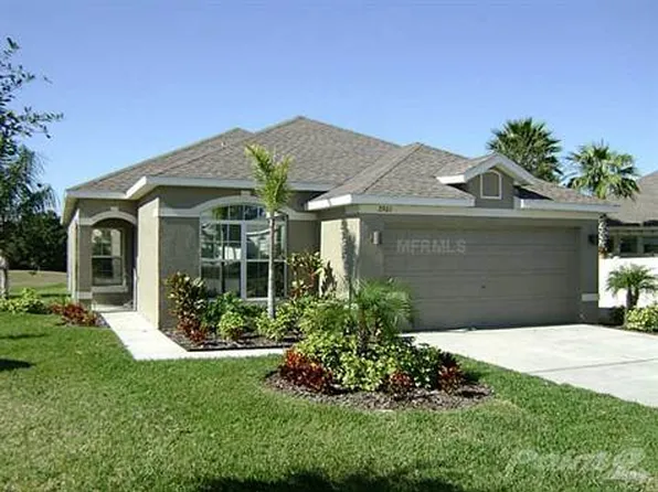 2901 Copper Height Ct, Valrico, FL 33594