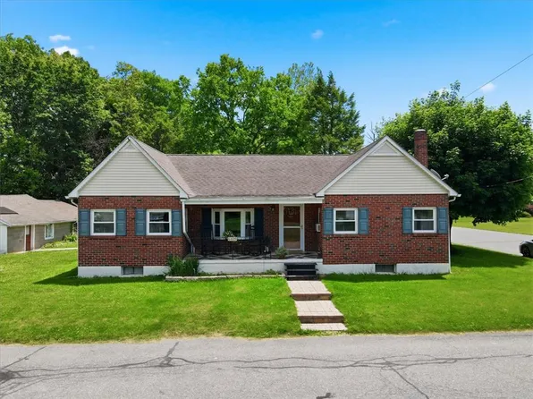 6409 4th Ave, Martins Creek, PA 18013