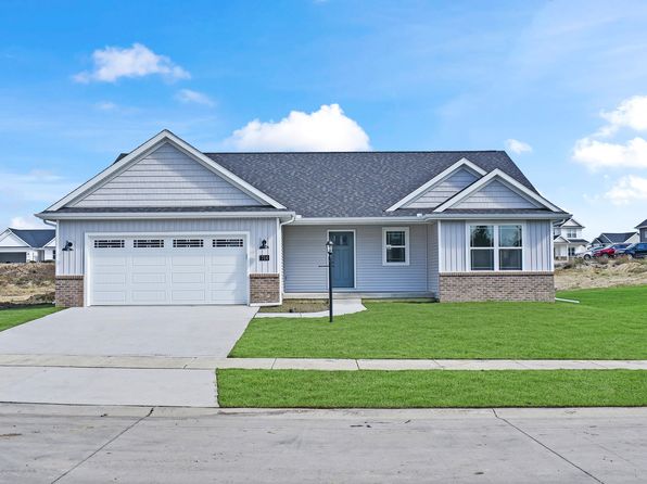 Douglas 1625 Plan, Hunters Ridge