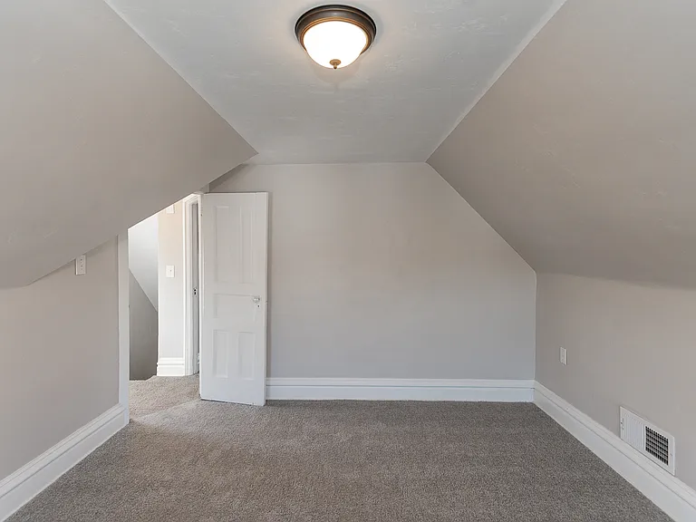 2225 Bensonia Ave — Photo 6
