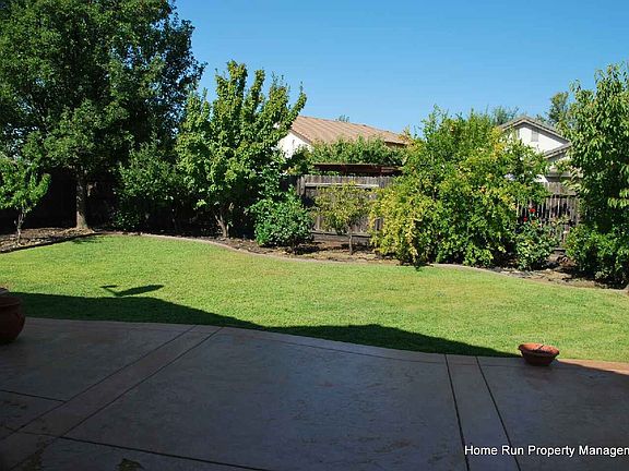4th image of 271 Hornsby Ct