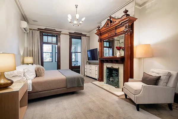 Sold by Douglas Elliman | media 13