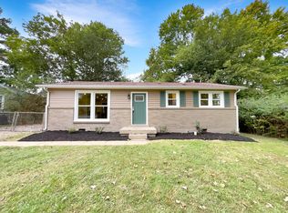 808 Country Club Dr, Clarksville, TN 37043