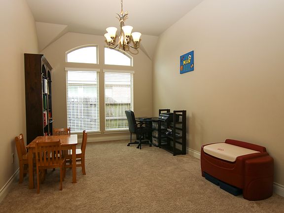3rd image of 13814 Evening Wind Dr
