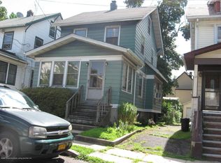 8 Coursen Ct, Staten Island, NY 10304