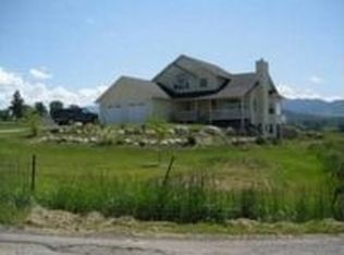 528 Wilcox Ln, Corvallis, MT 59828