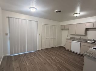 3900 Panama Ln #E, Bakersfield, CA 93313