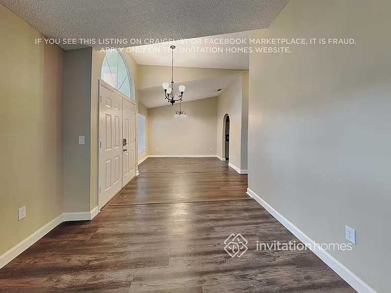 1341 Gangplank Dr — Photo 4