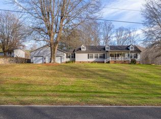 1620 Tom Shelton Rd, Sandy Ridge, NC 27046