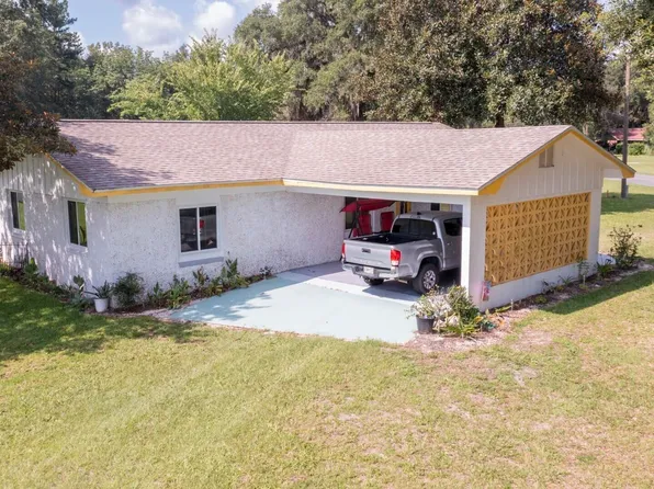 213 Crestview Dr, Woodbine, GA 31569