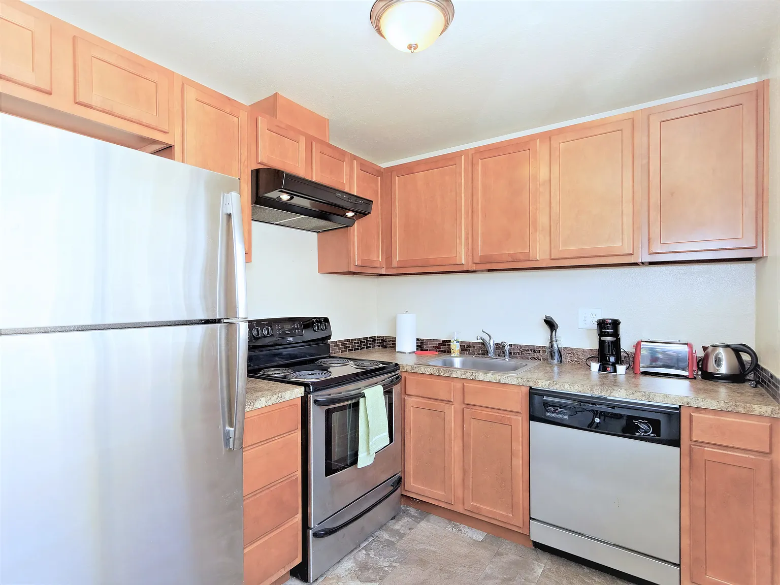 1 bed, 700 sqft, $1,499 — Photo 2
