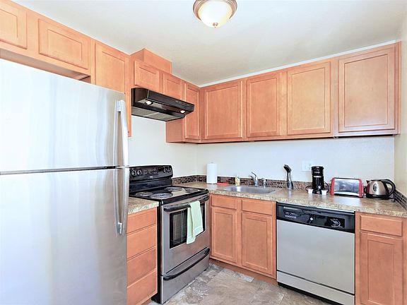 2nd image of 3024 NE 145th St APT 6