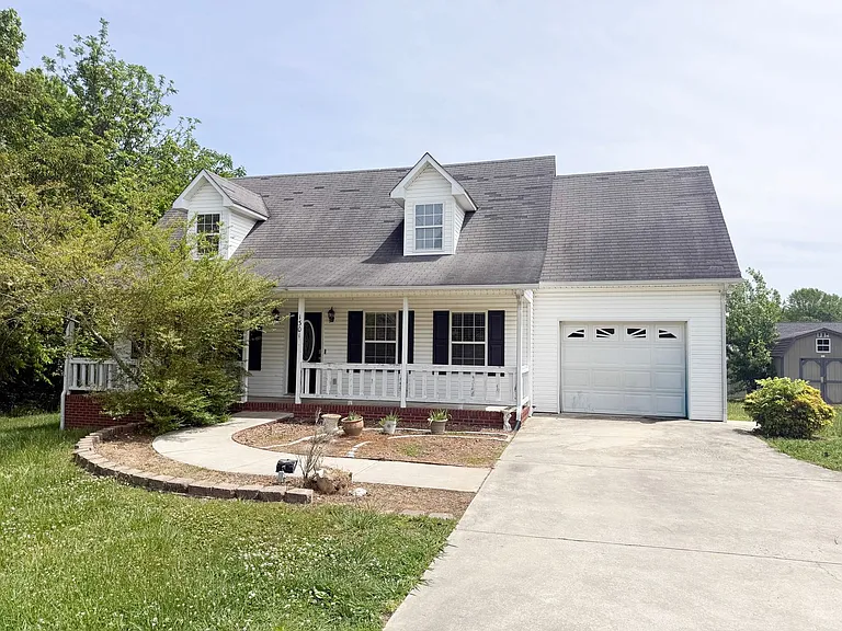 1301 Fisk Rd — Photo 1