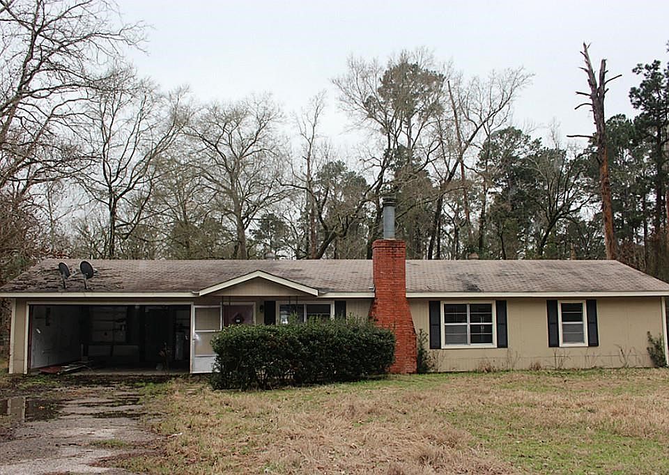 219 Loblolly Dr., Trinity, TX 75862 in The Landing.