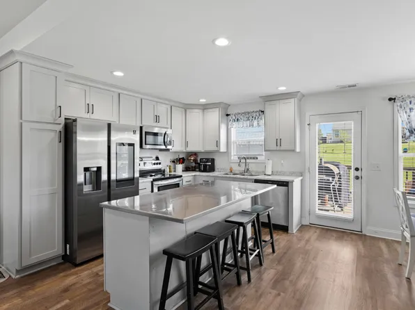 510 Calista Rd, White House, TN 37188