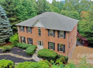 149 Victoria Way, Waynesville, NC 28786