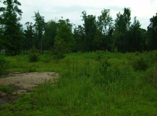 56 Dixie Oaks, Hattiesburg, MS 39401