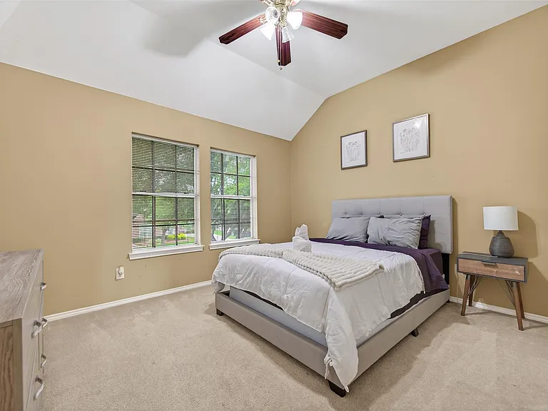 5911 Indian Hills Ln — Photo 24