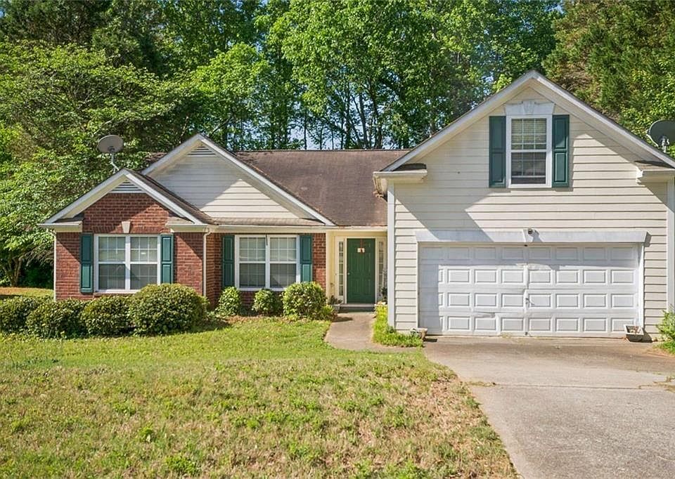 1st image of 4220 Arrowhead Pointe
