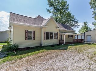 608 Tarr St, Centralia, MO 65240