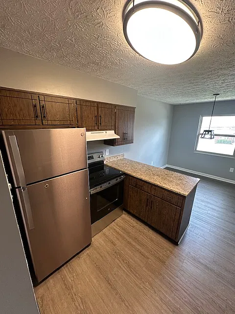39 Orphanage Rd #3