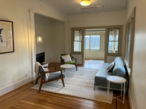 1249 5th Ave N, Seattle, WA