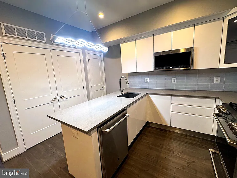 625 Park Rd NW — Photo 7