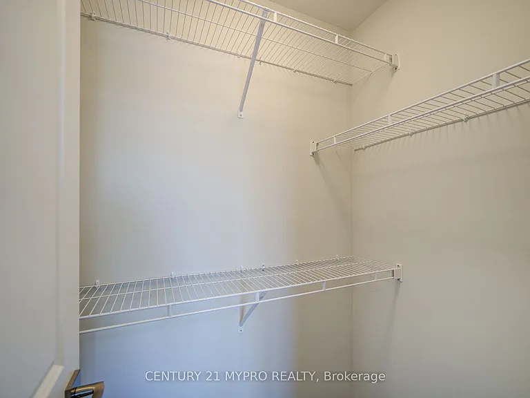 13 Lillys Ct — Photo 40