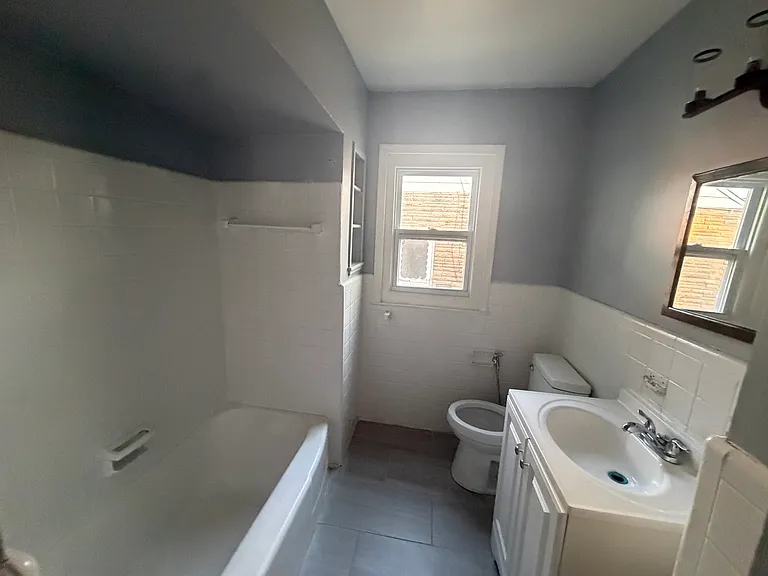 18520 Tireman St — Photo 5