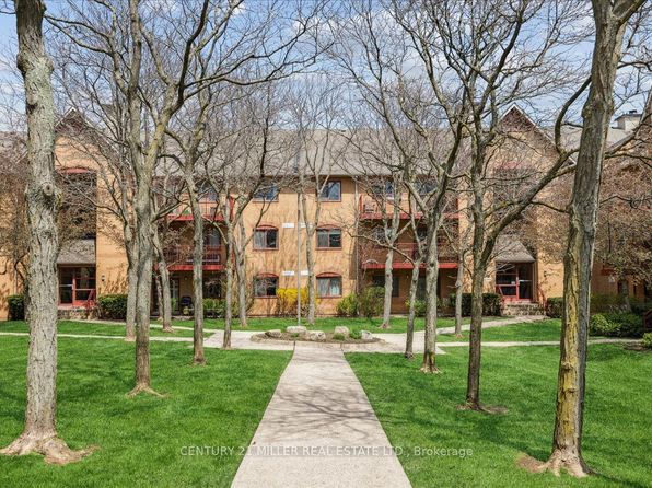 1510 Pilgrims Way W #713, Oakville, ON L6M 3H1