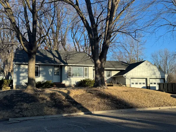 (undisclosed Address), Howard Lake, MN 55349